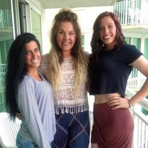 Meet your Posher, Mia